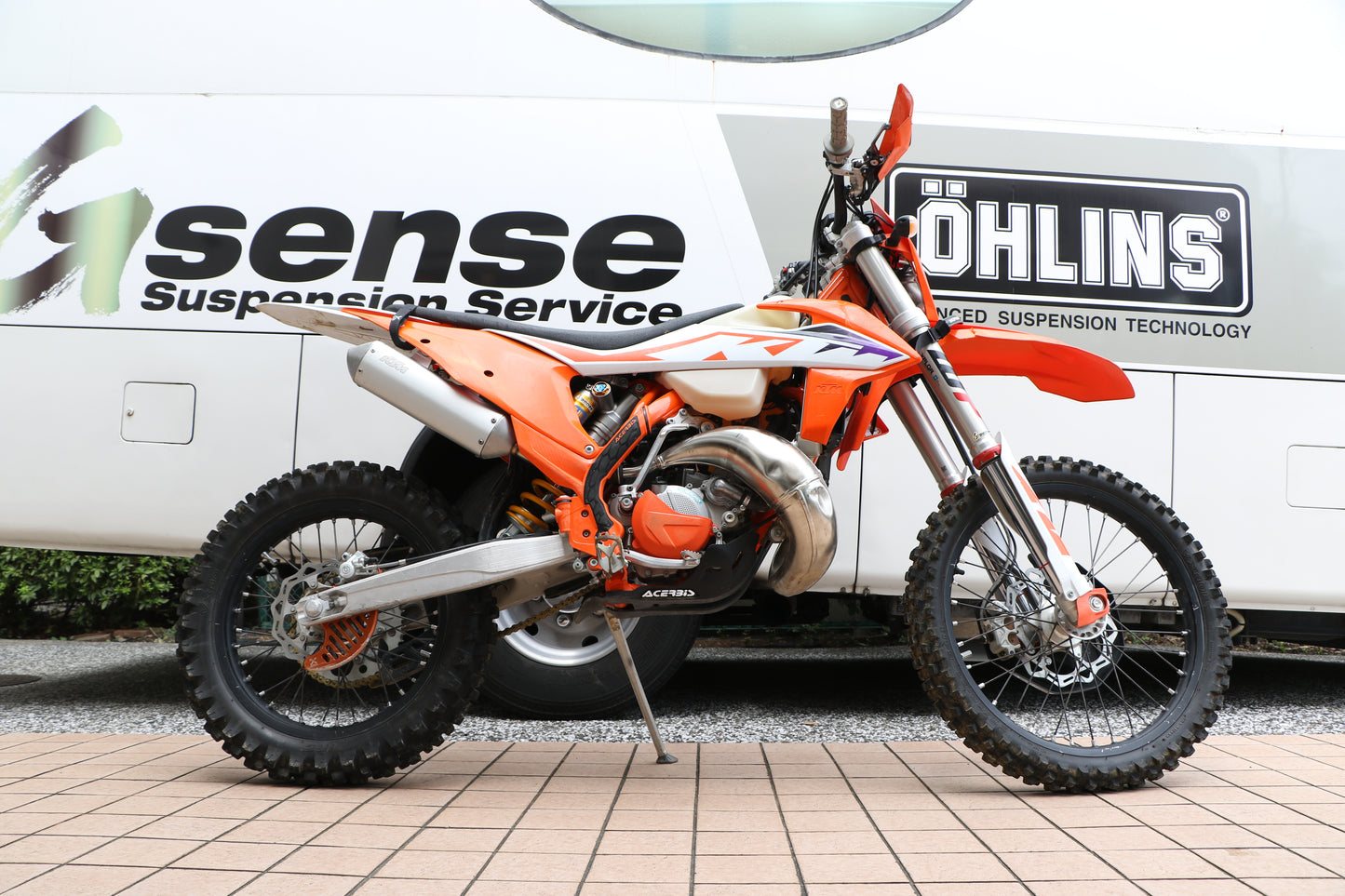 オーリンズ オフロード